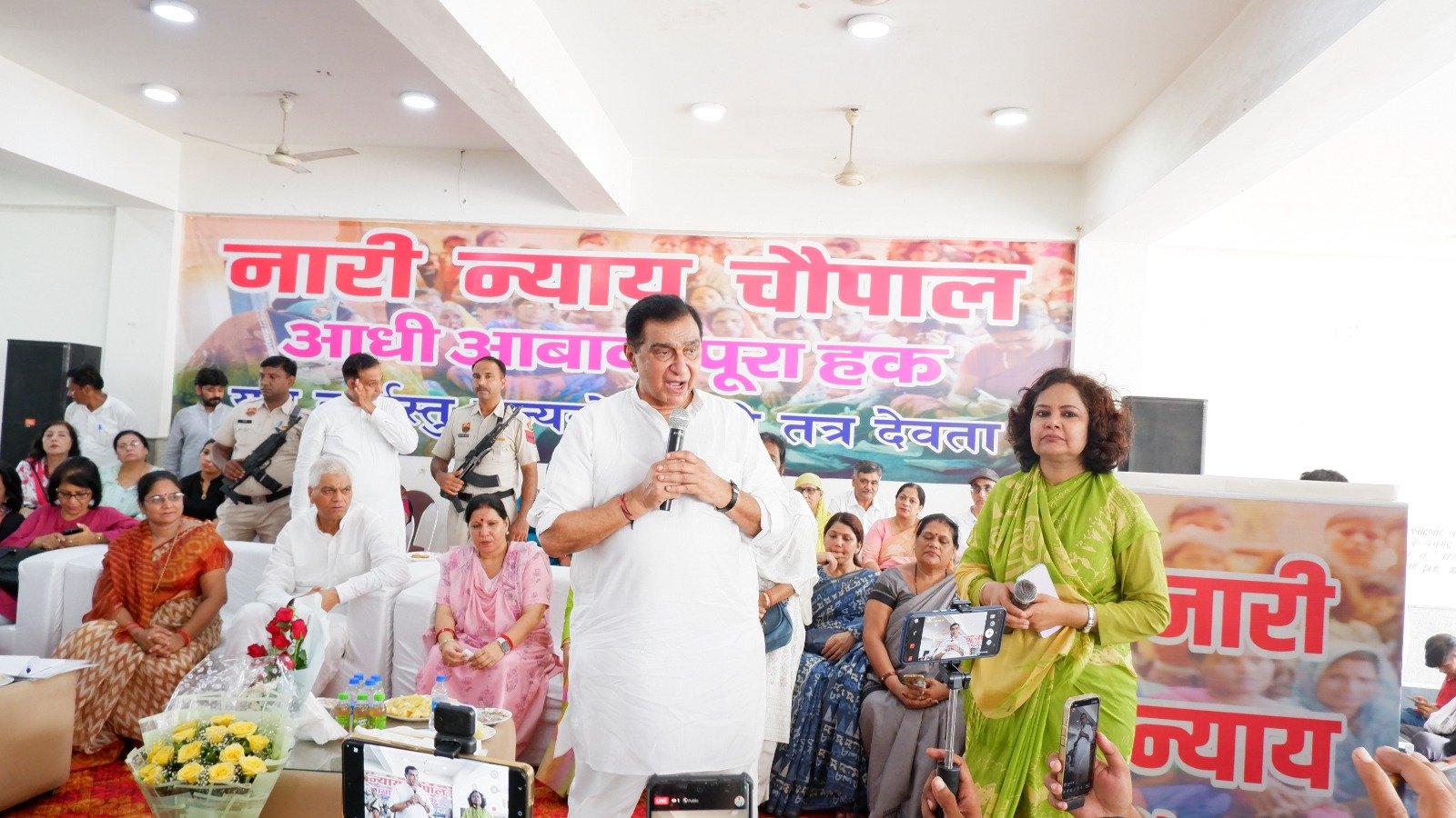 महिलाओं से जुड़े मुद्दों को कांग्रेस पार्टी करेगी अपने घोषणा पत्र में शामिल: दीपक बावरिया