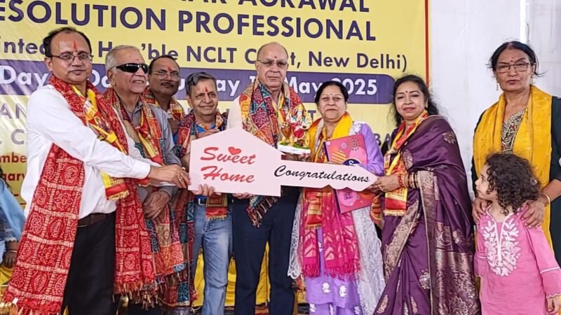 अंसल क्राउन हाइट्स के निवेशकों को 15 साल बाद मिला कब्जा