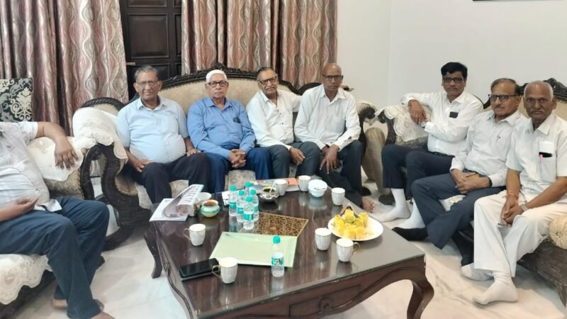समाज की ज्वलंत समस्याओं पर वैश्य विकास मंच करेगा विचार गोष्ठी आयोजित