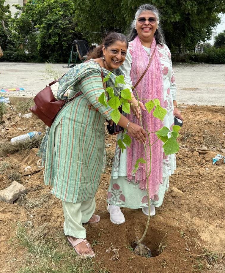 पेड़ लगाओ, हरियाली बढ़ाओ अभियान के तहत WICCI ने सेक्टर 2 में लगाए पौधे
